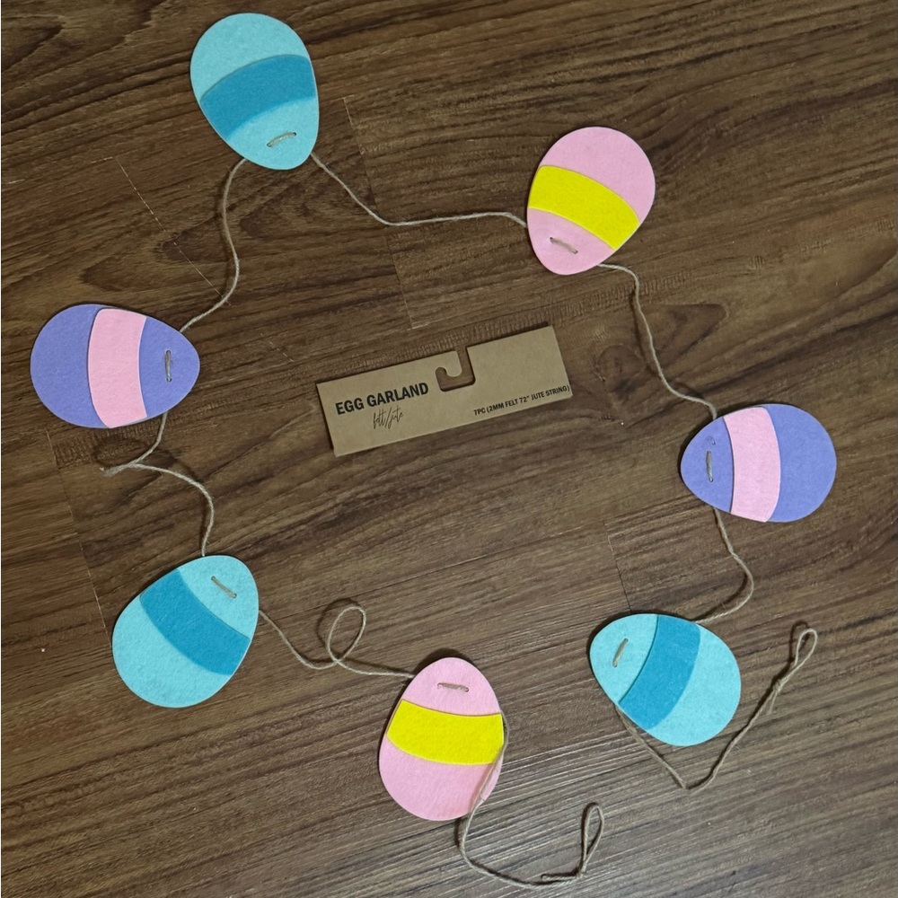Old Navy Felt and Jute Colorful Egg Garland 72 inches
